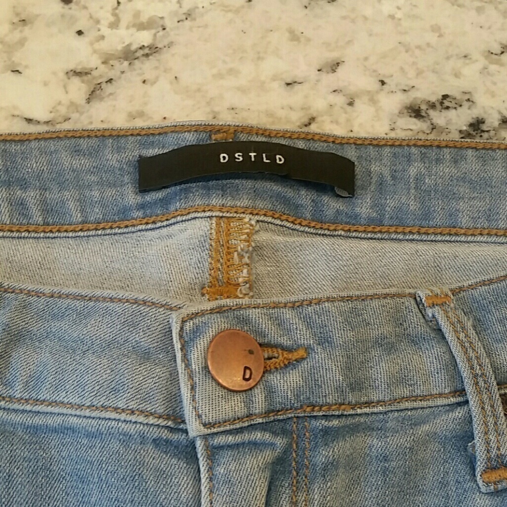 DSTLD Cutoff shorts NEW WITH TAGS 30 B1 - Picture 2 of 8